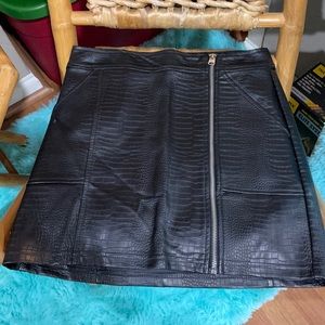 Women’s skirt